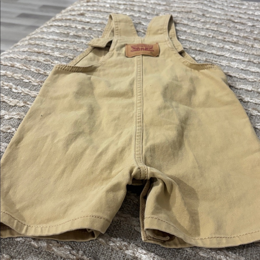 Levi’s Kids Tan Shorts Overalls Size 24m - Picture 5 of 15